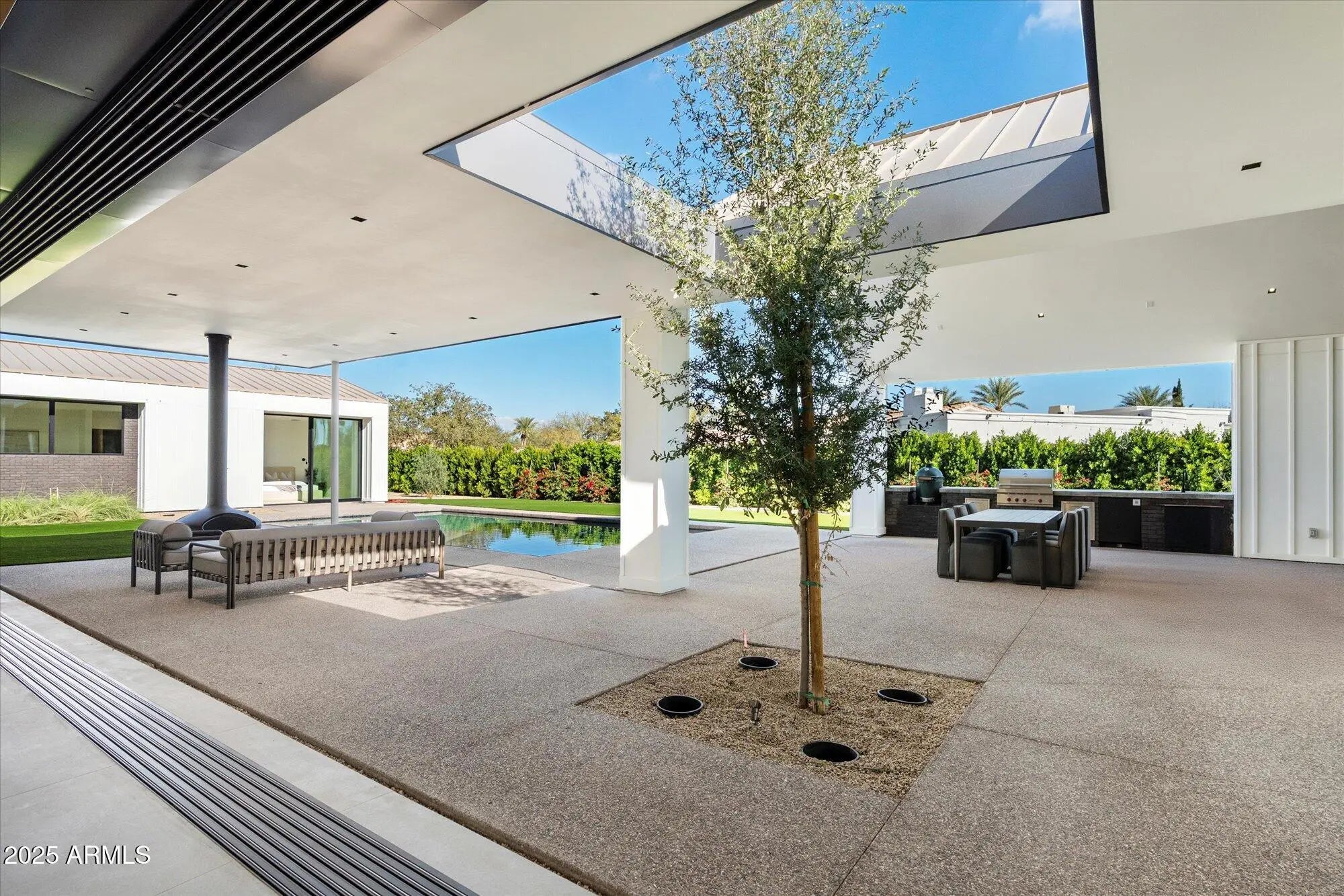 Photo of Listing #6950949