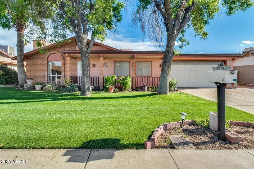 Photo of Listing #6950146