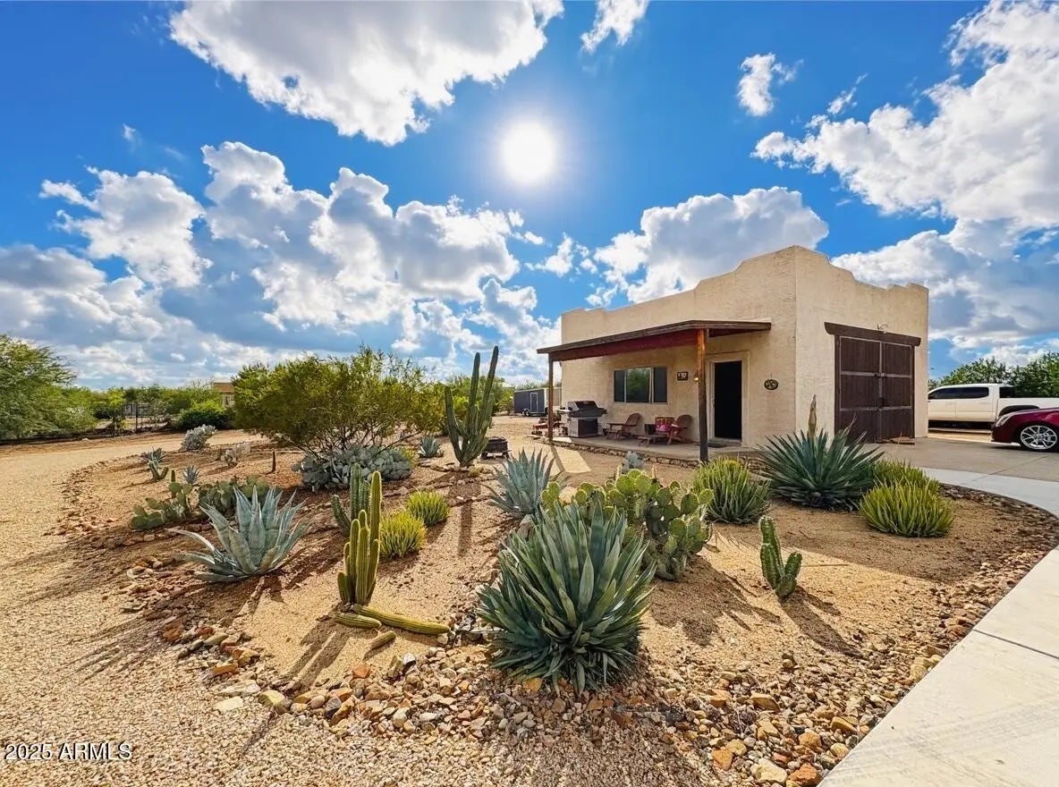 Photo of Listing #6950205