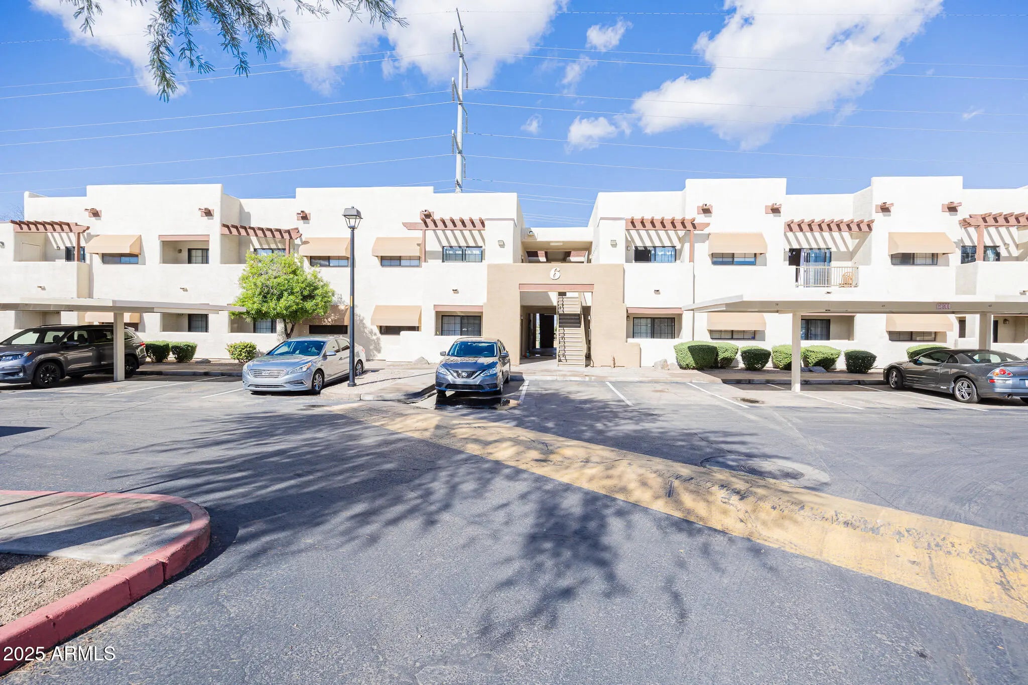 Photo of Listing #6950218