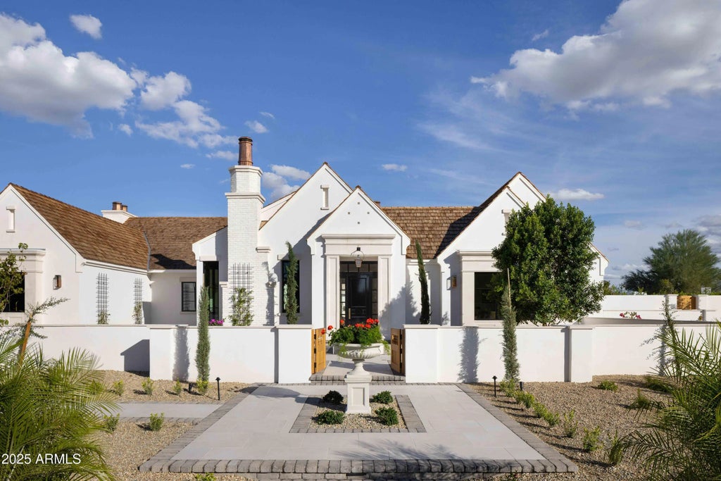 6001 N 37th Place, Paradise Valley