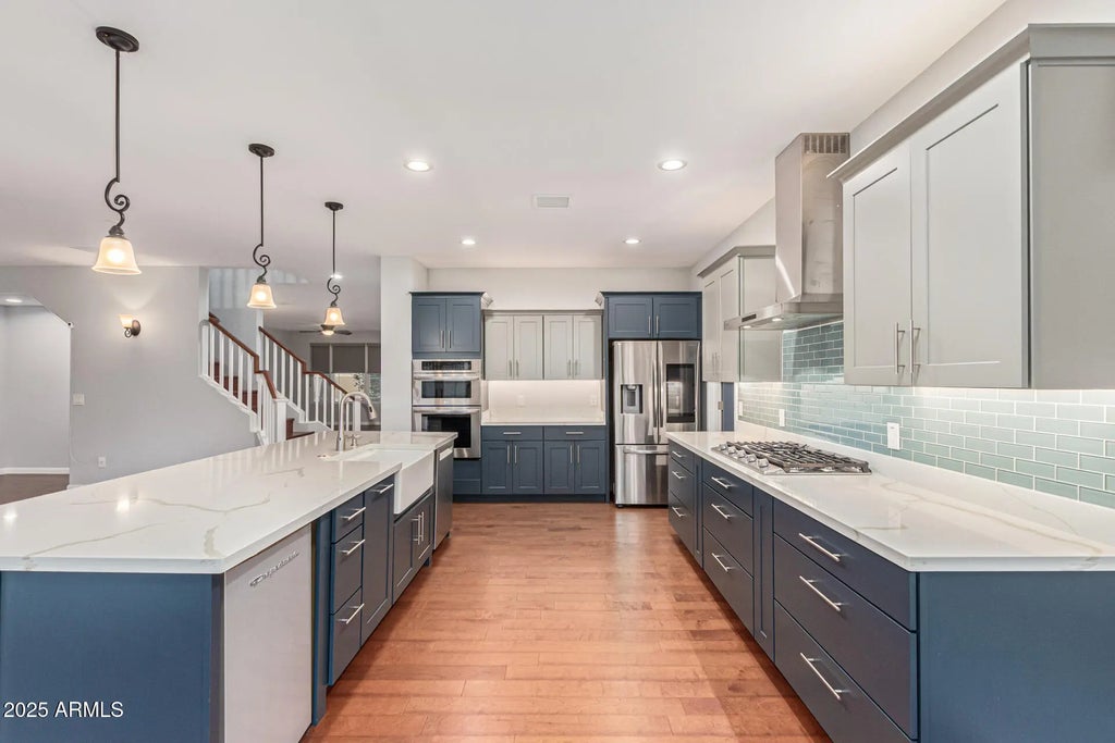 2818 E Teakwood Place, Chandler