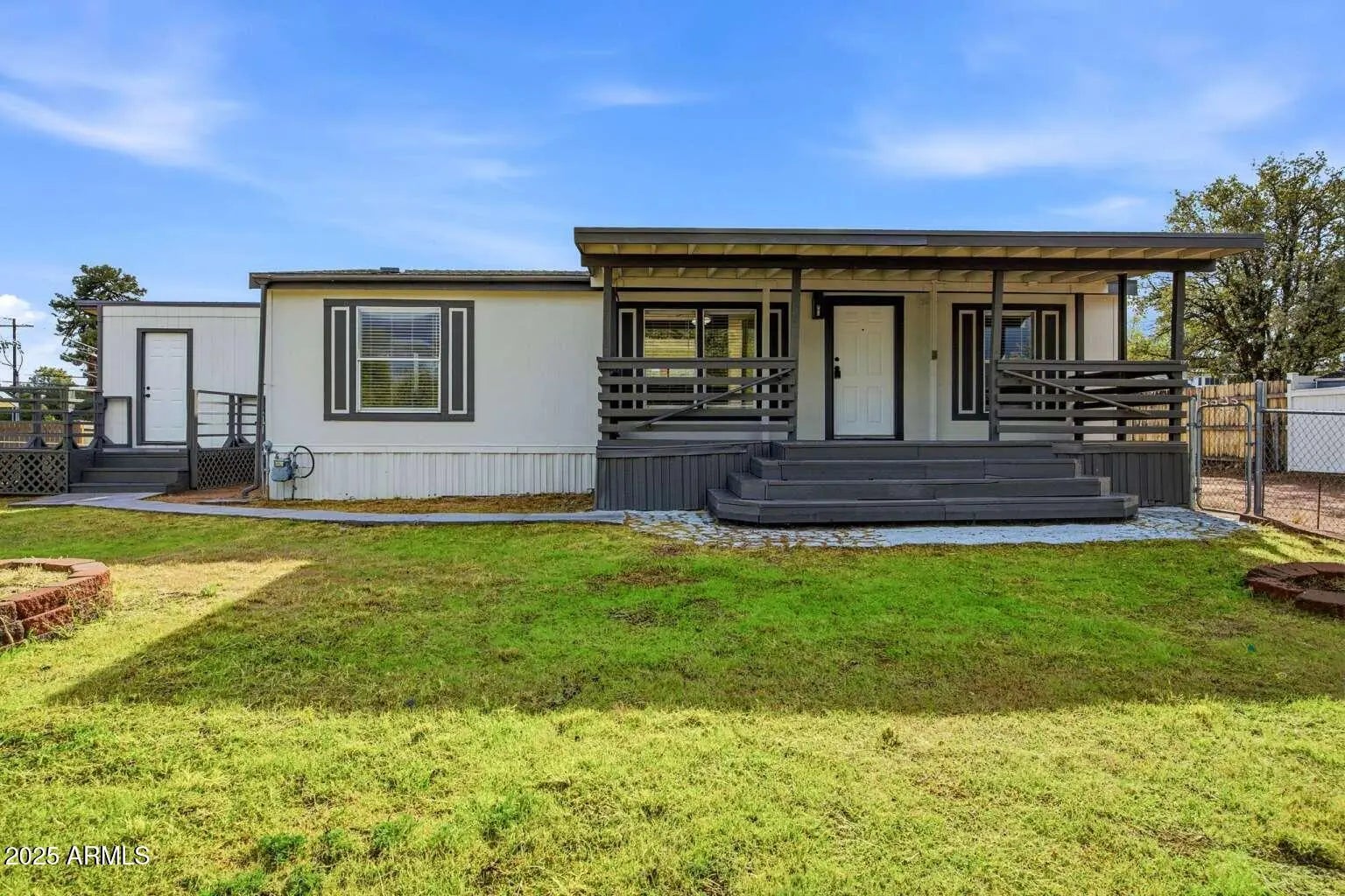 Photo of Listing #6950361