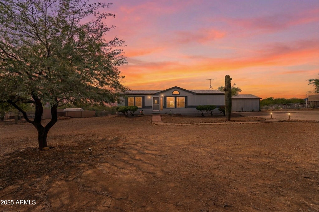 38644 N 12th Street, Phoenix