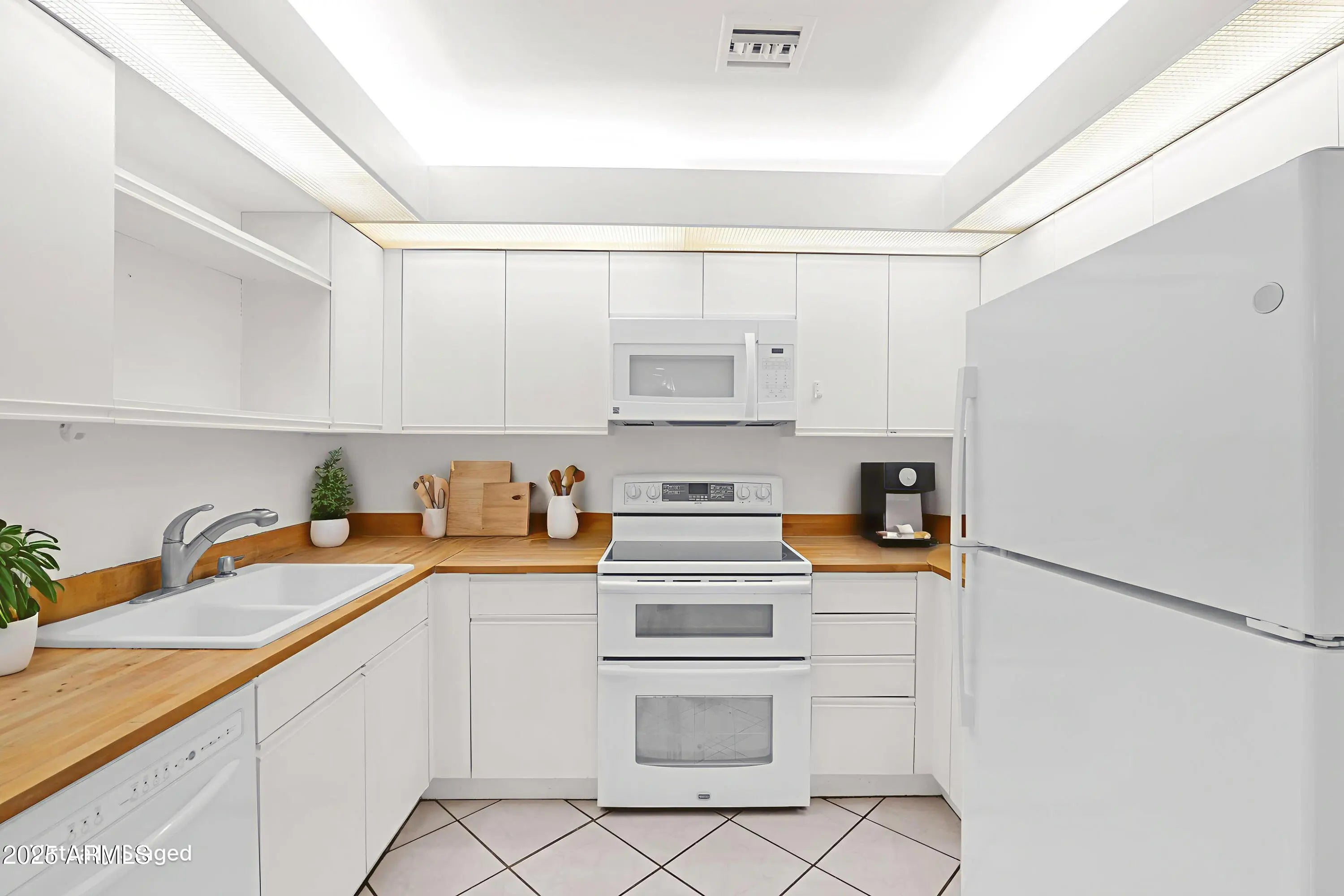 Photo of Listing #6950501