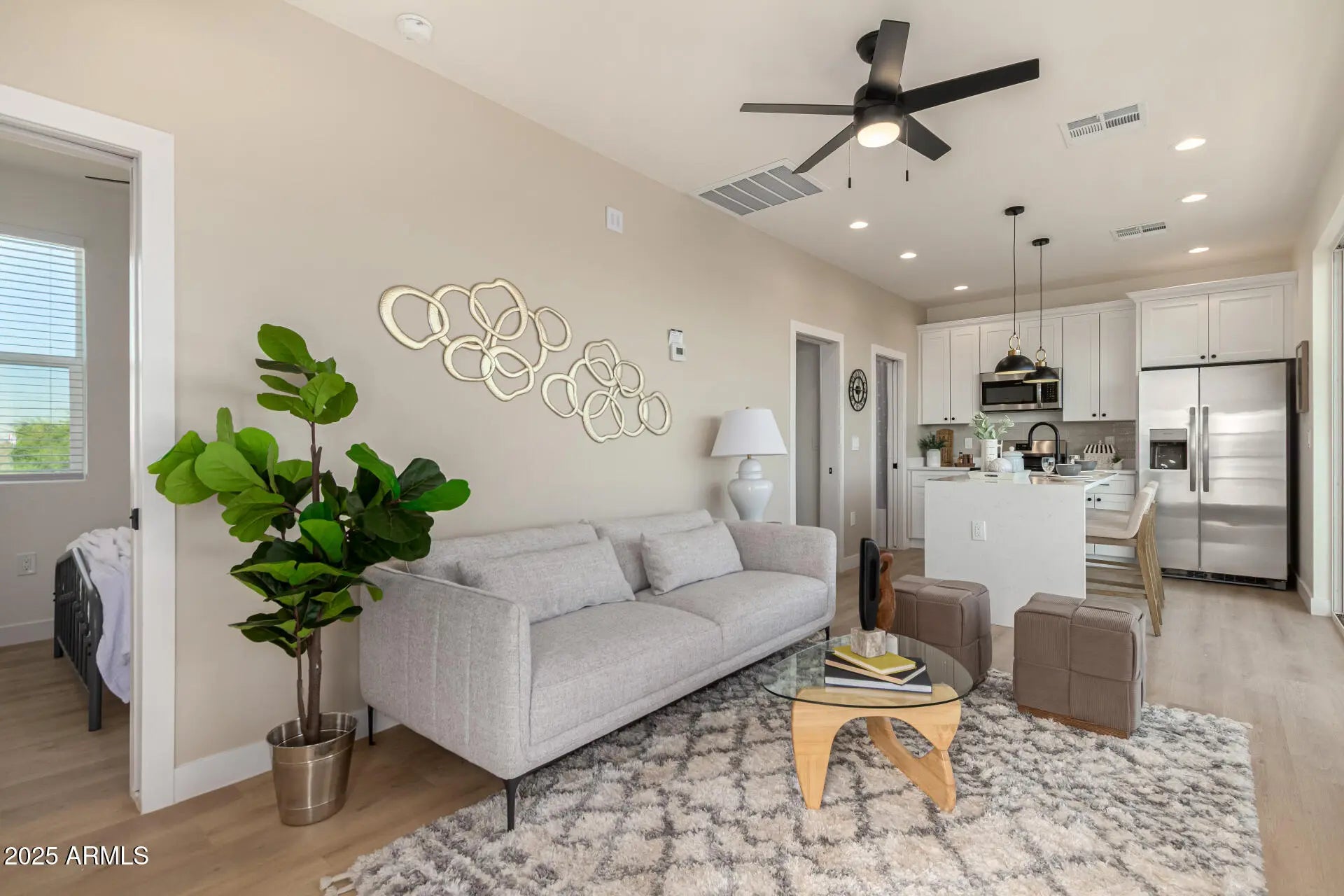 Photo of Listing #6950554