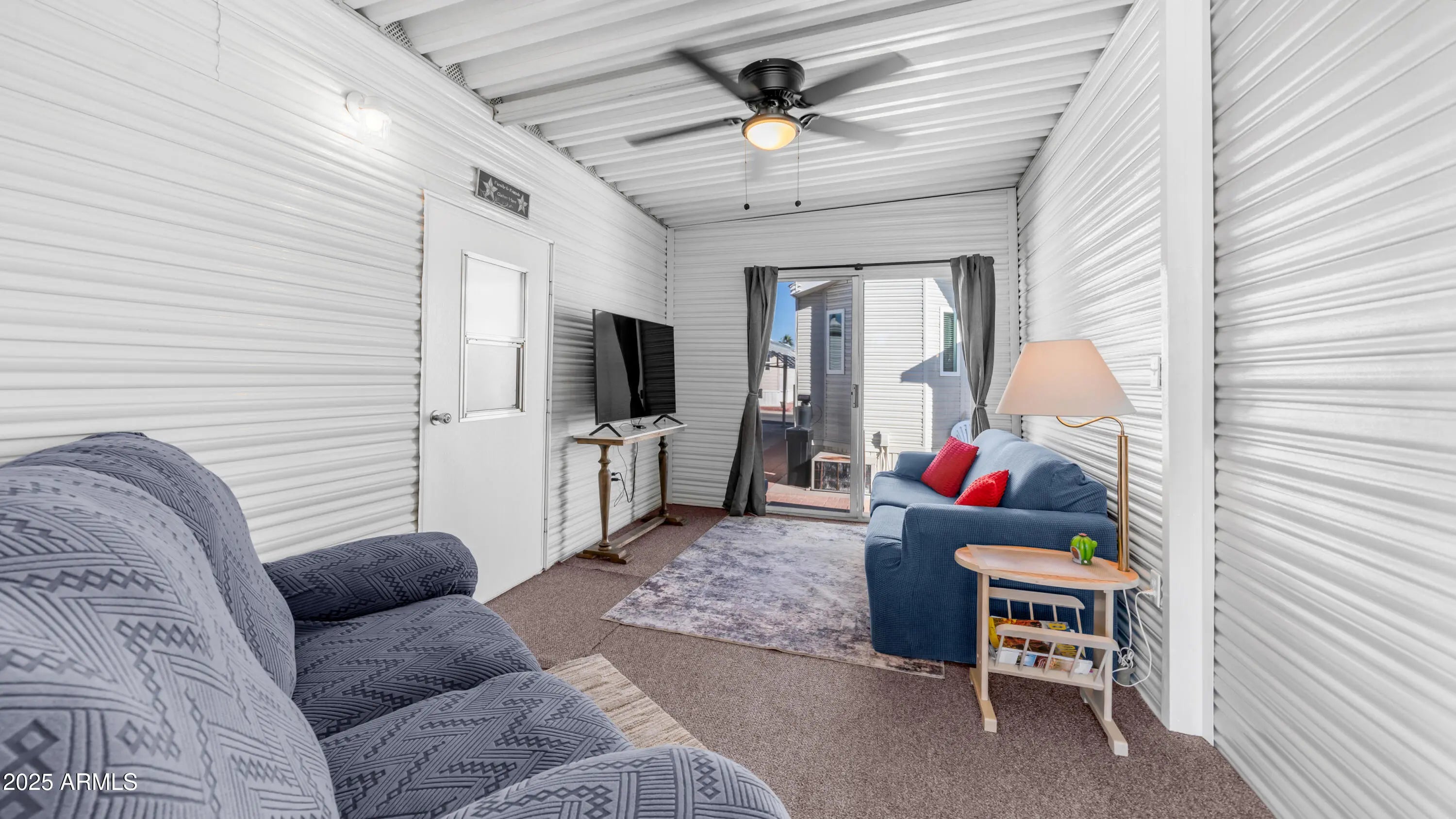 Photo of Listing #6950884