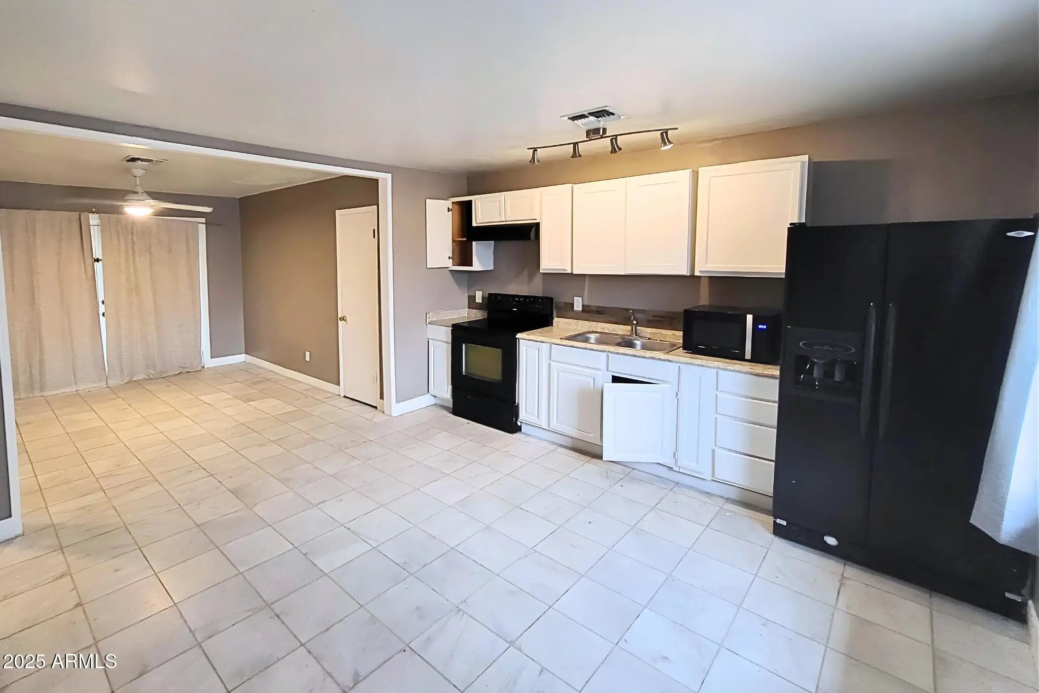 Photo of Listing #6950588