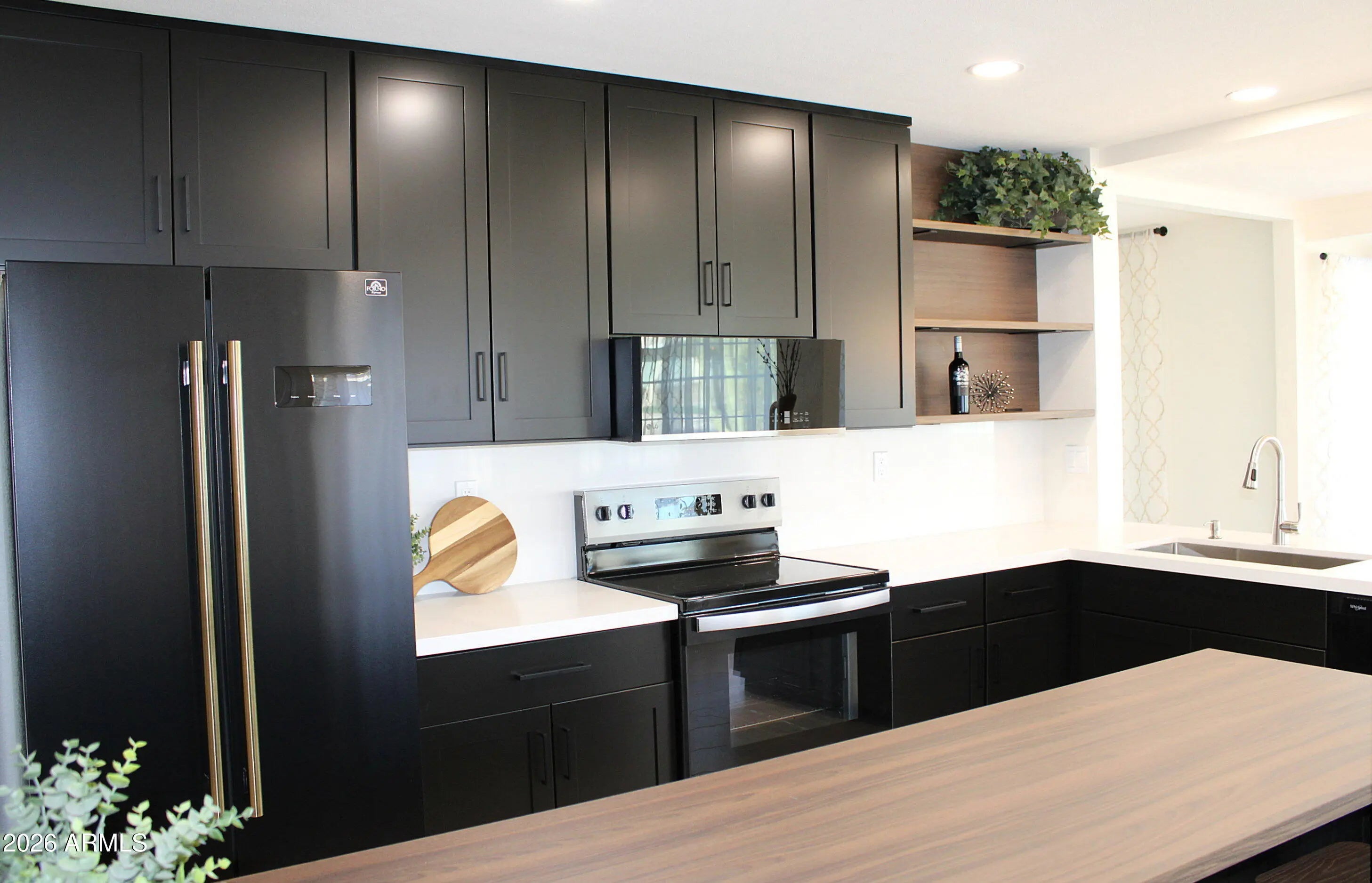 Photo of Listing #6950758