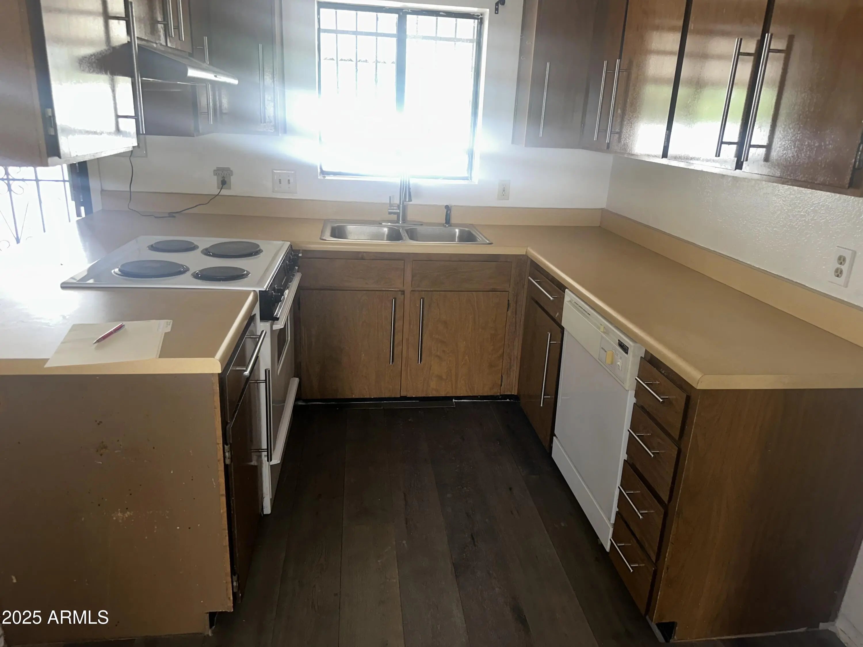 Photo of Listing #6950784