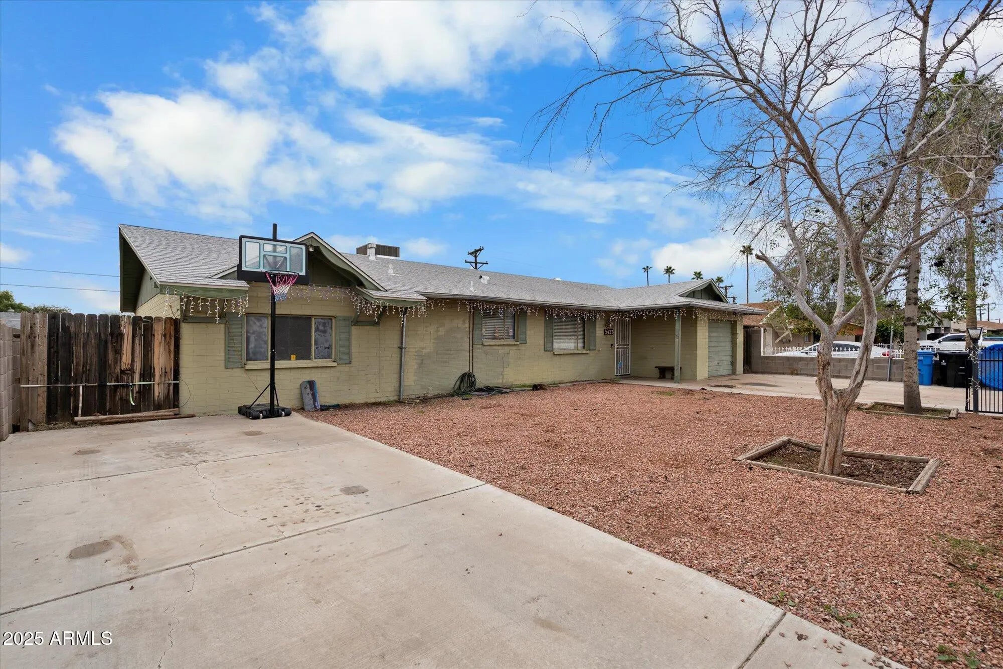 Photo of Listing #6950875