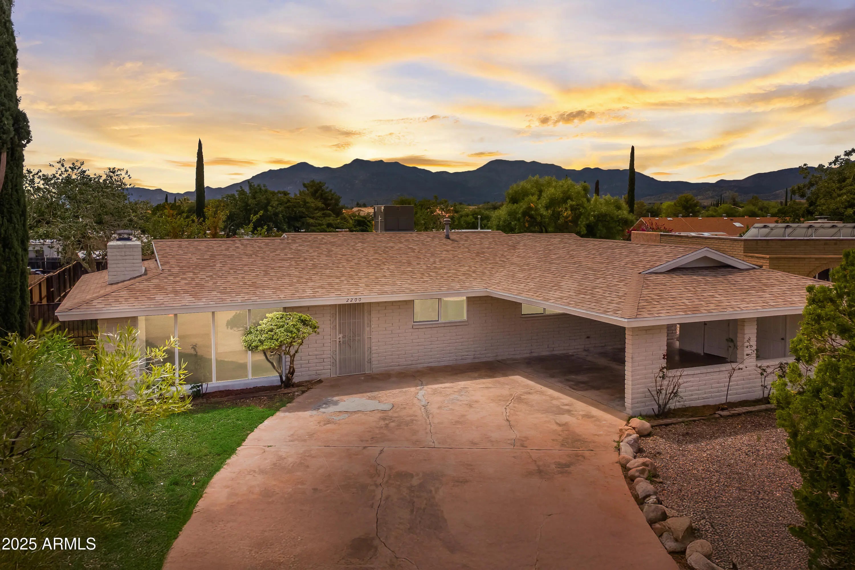 Photo of Listing #6950885