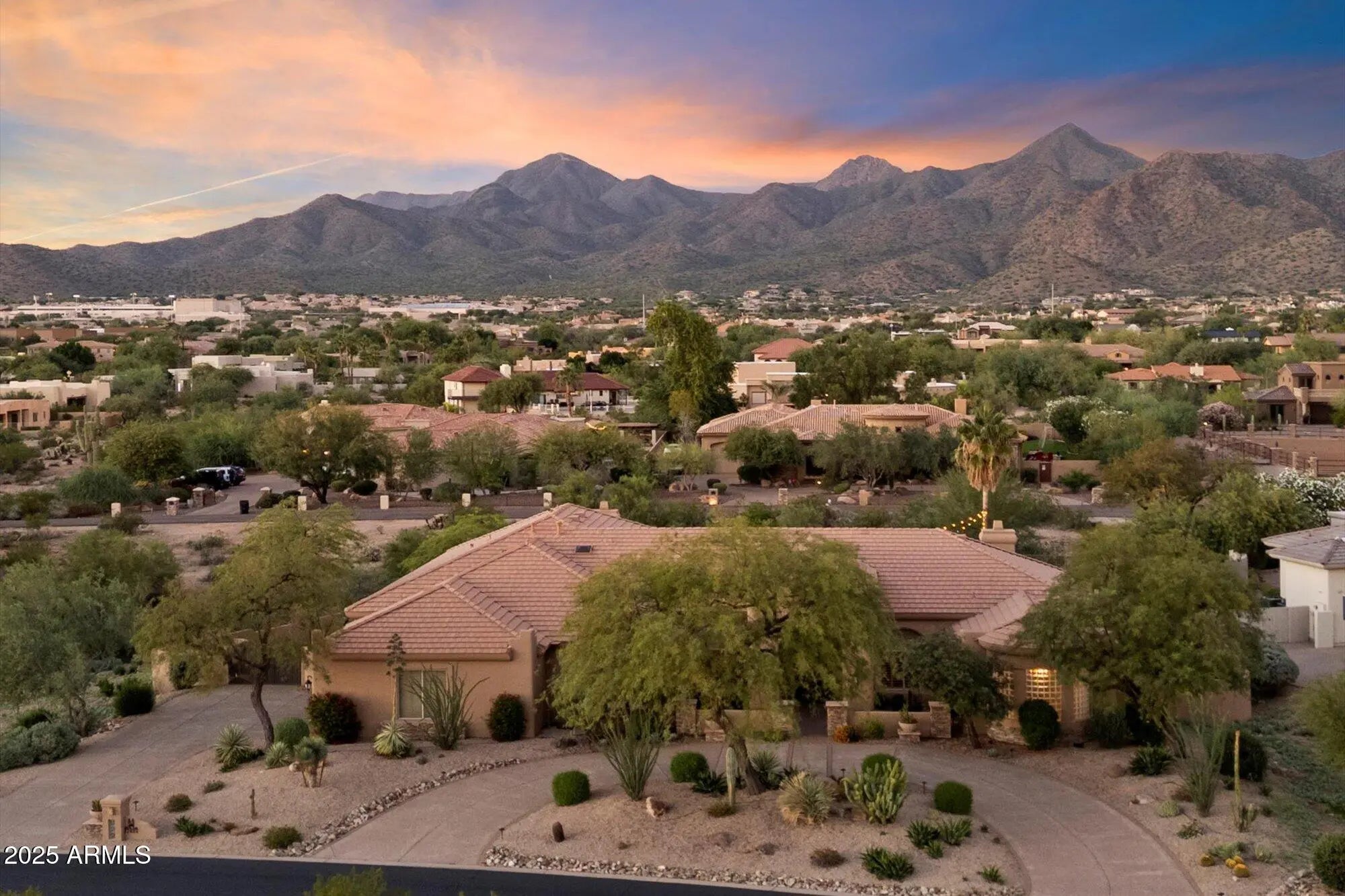 Photo of Listing #6950943