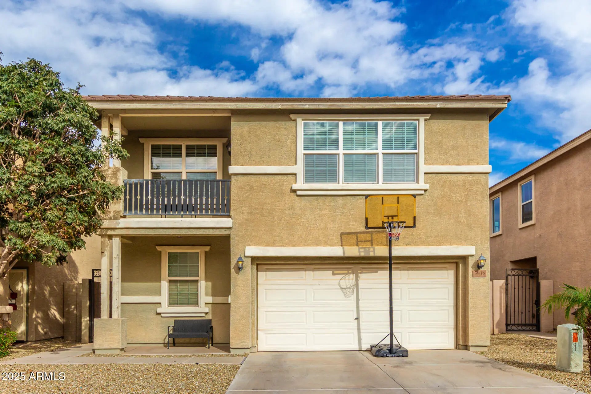 Photo of Listing #6951112