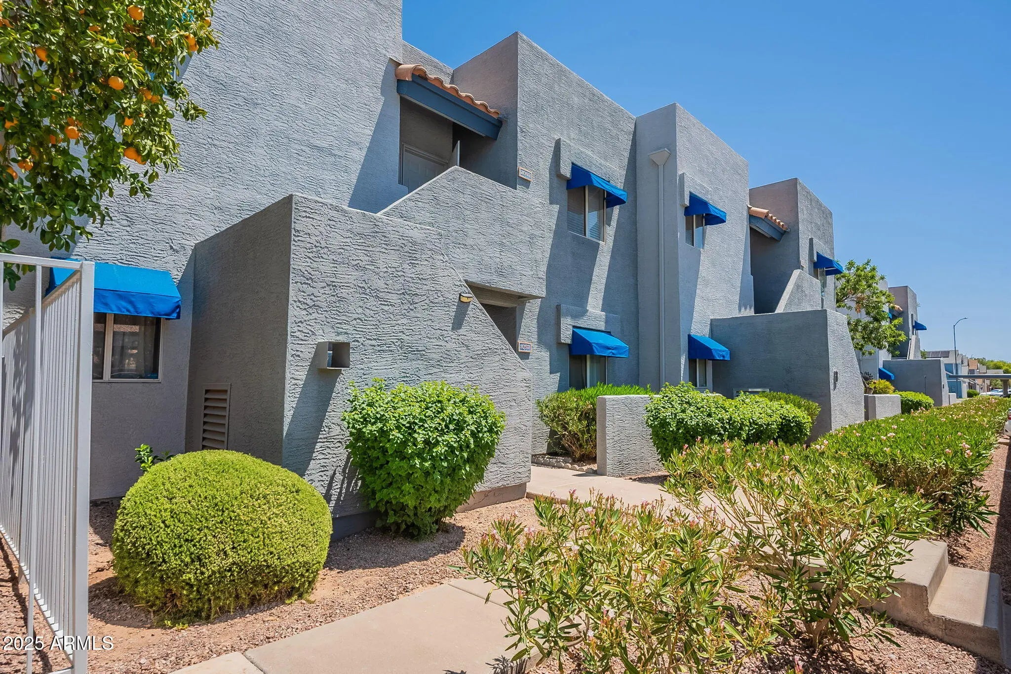 Photo of Listing #6951184