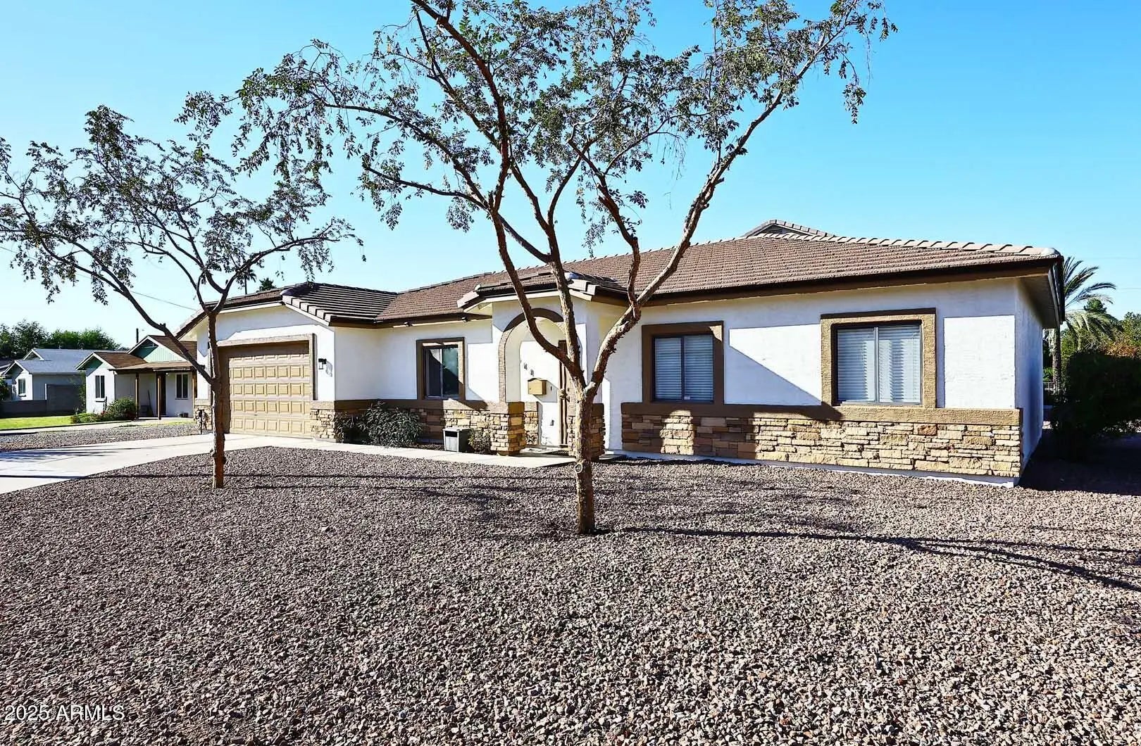 Photo of Listing #6958128