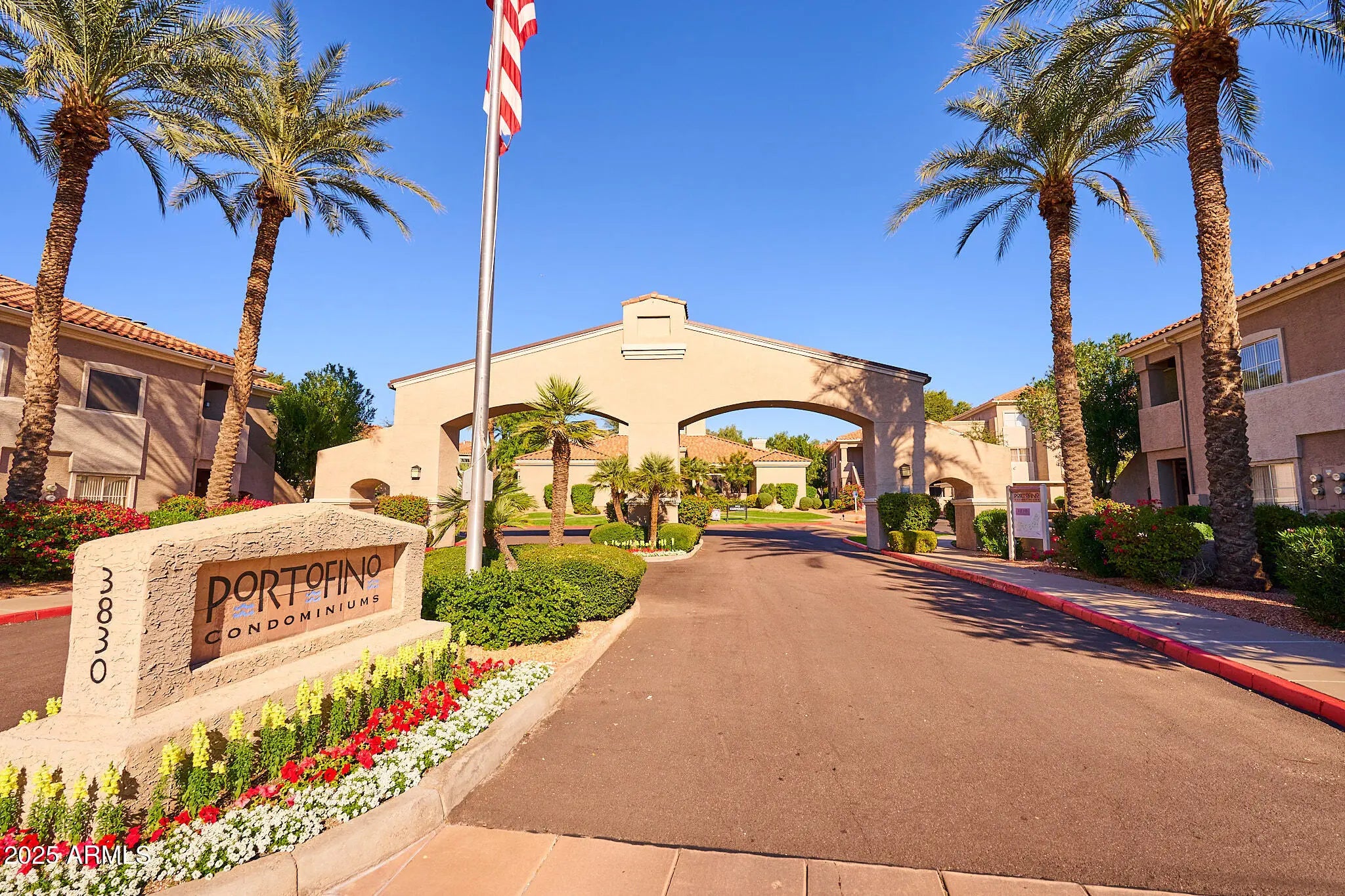 Photo of Listing #6952738