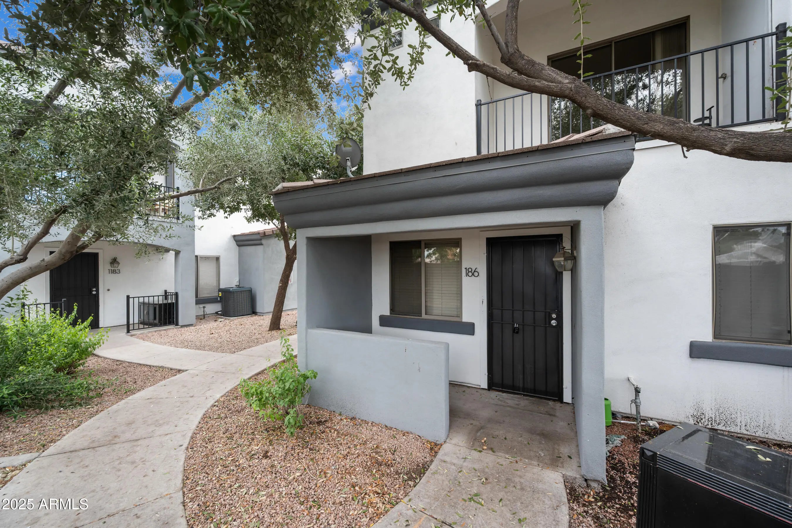 Photo of Listing #6951608