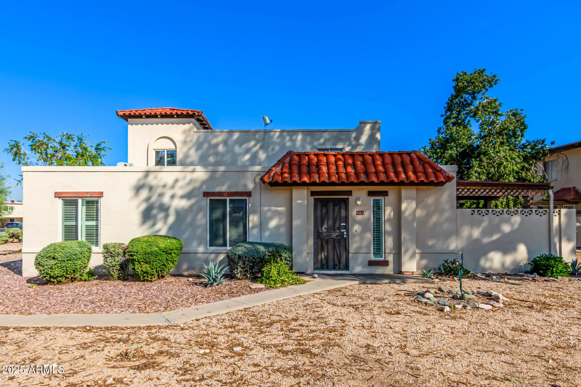 Photo of Listing #6951689