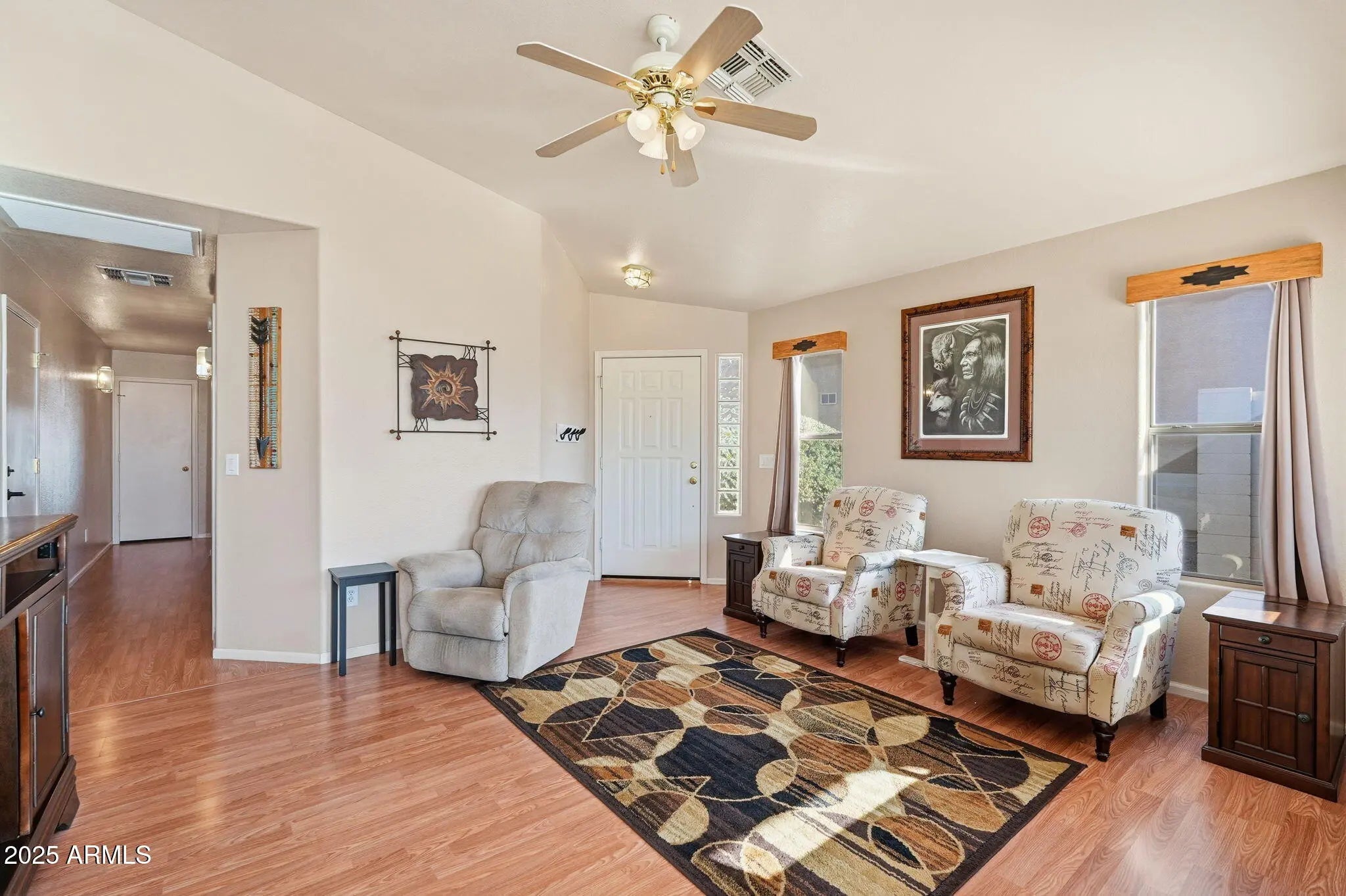 Photo of Listing #6951772