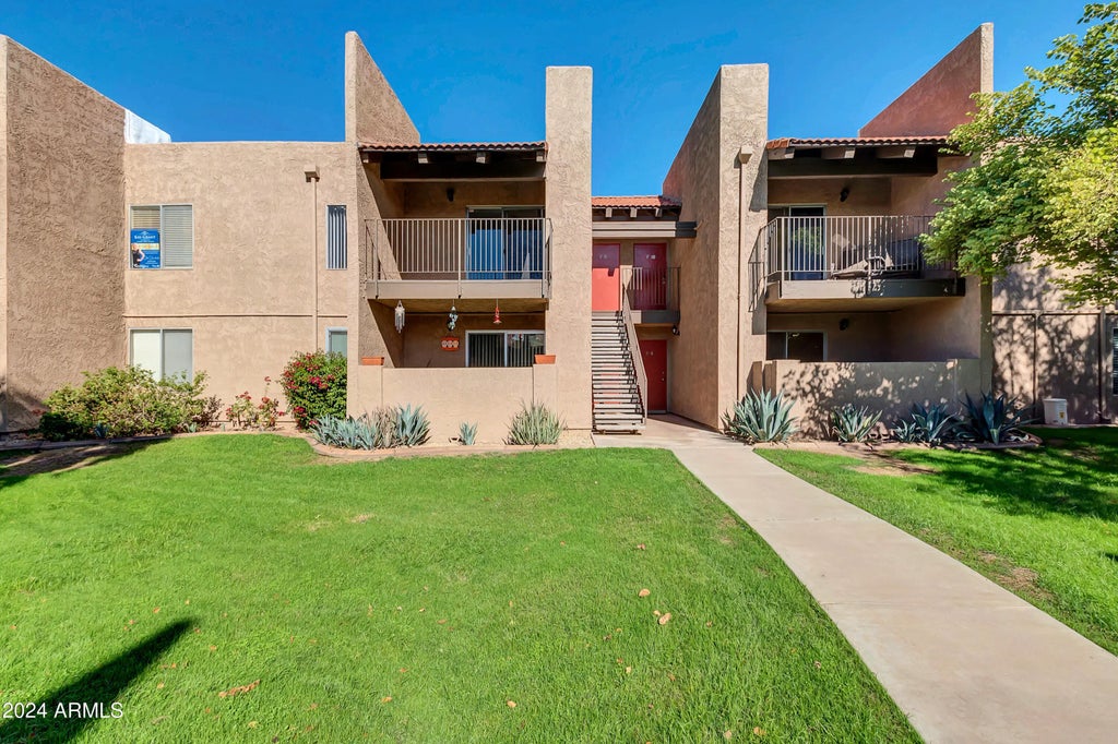 5525 E Thomas Road (unit F9), Phoenix
