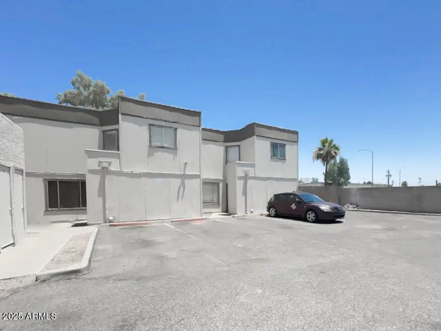 Photo of Listing #6951666