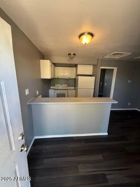 Photo of Listing #6951753