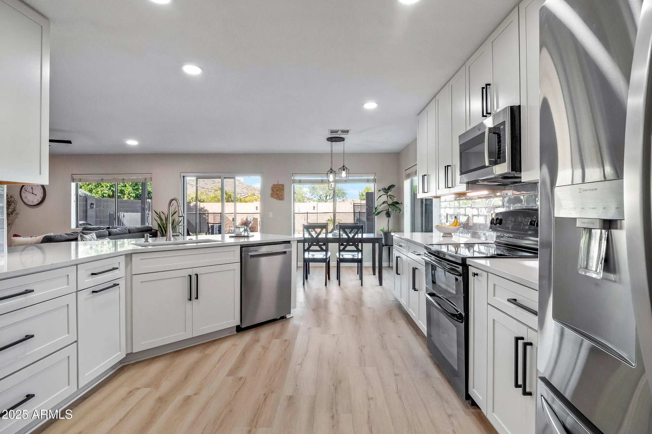 Photo of Listing #6954004