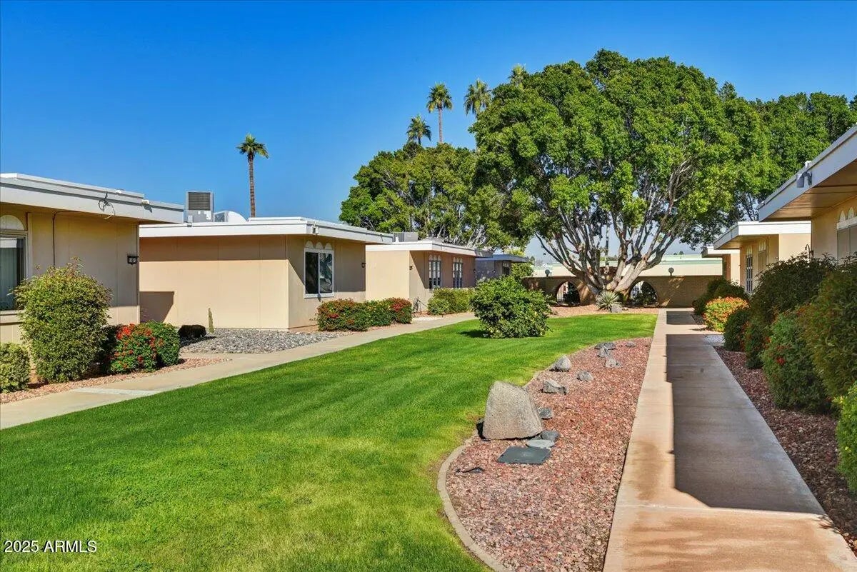 Photo of Listing #6951962