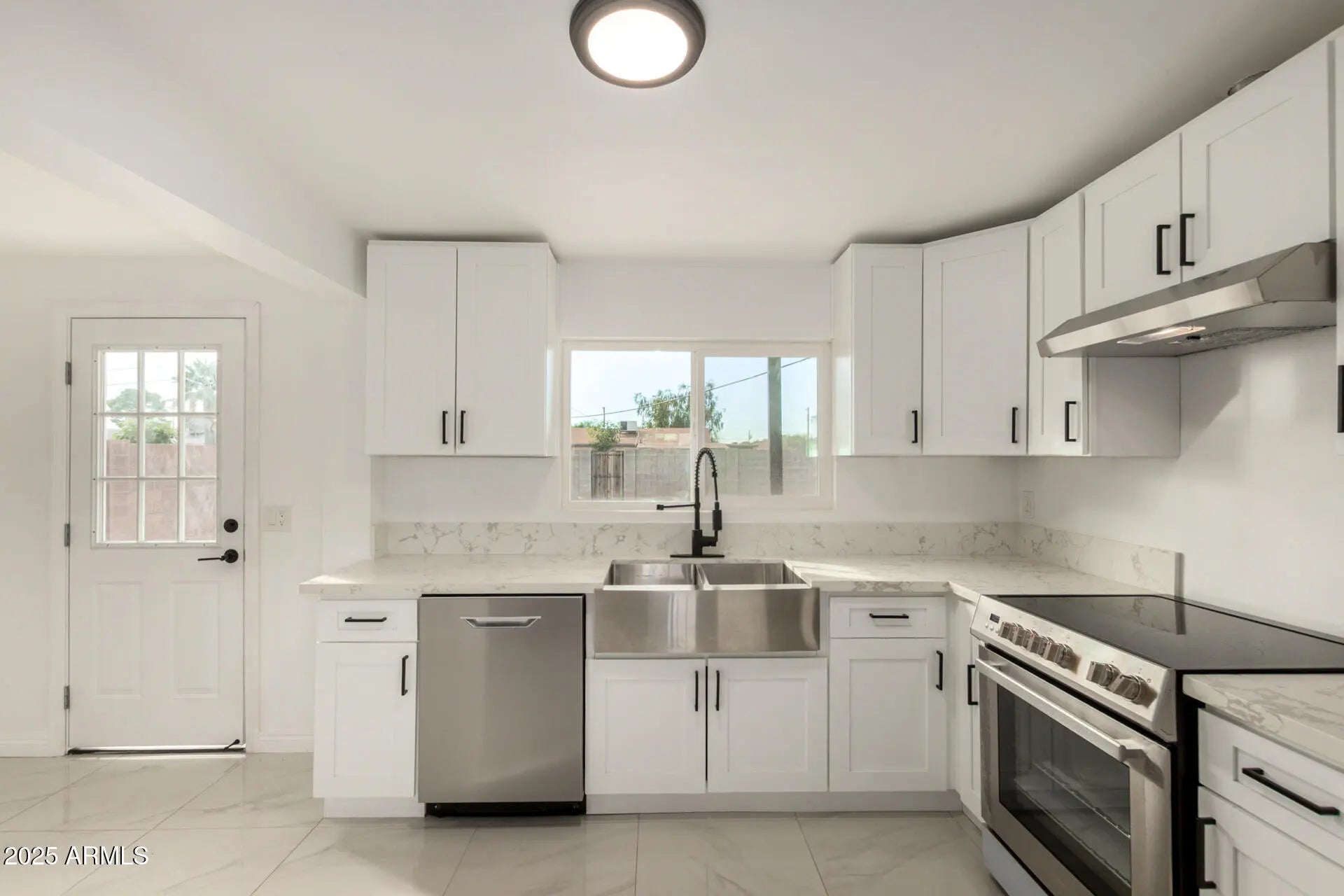 Photo of Listing #6952169