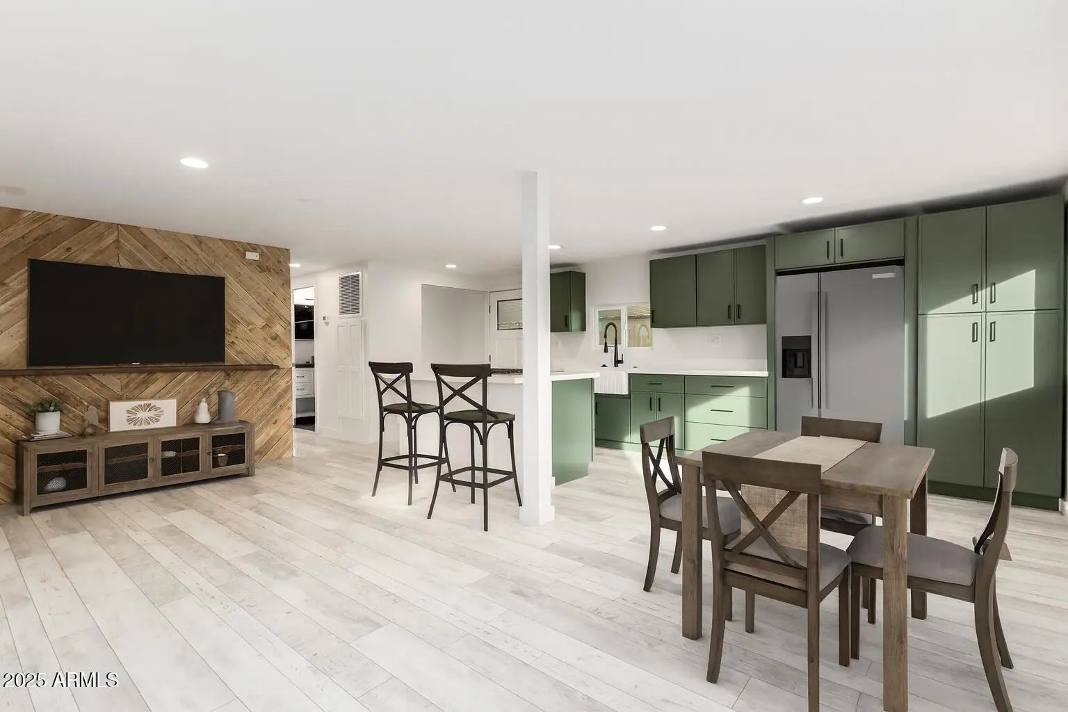 Photo of Listing #6955194