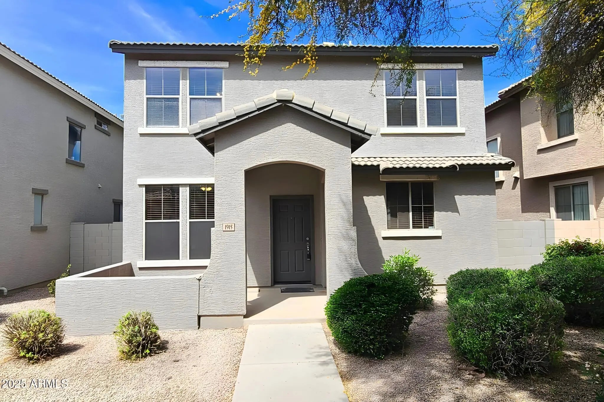 Photo of Listing #6952061