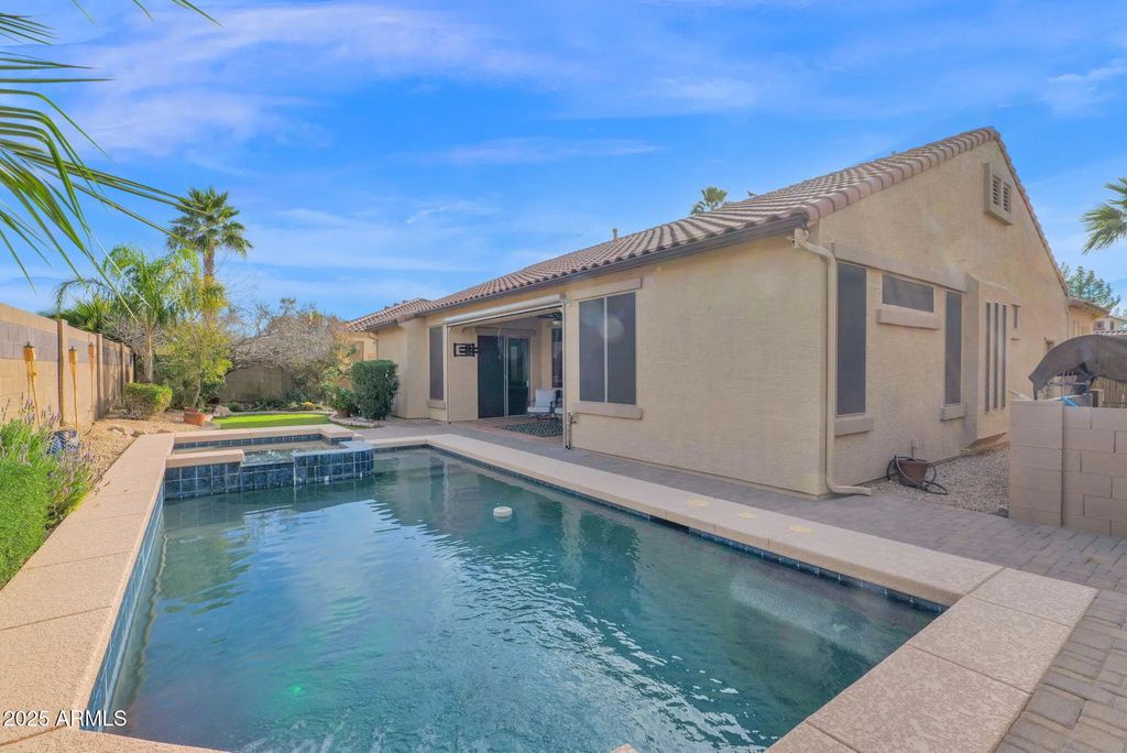 3810 E Latham Court, Gilbert