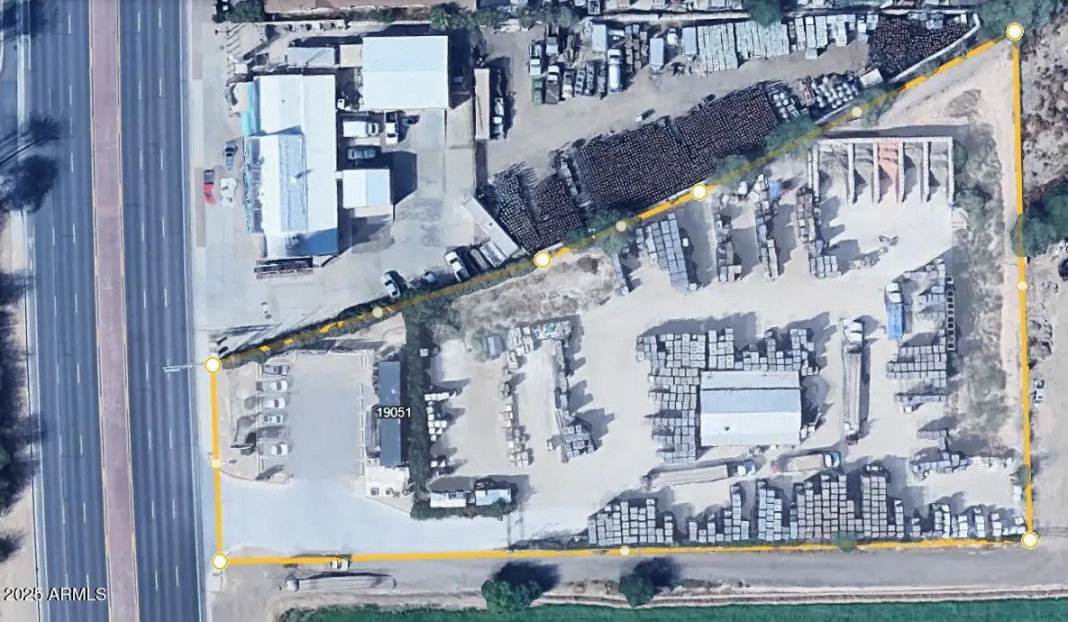 Photo of Listing #6952165