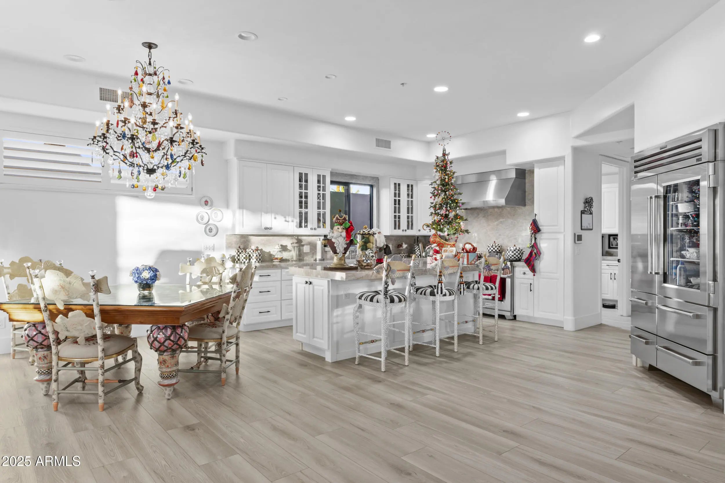 Photo of Listing #6952189