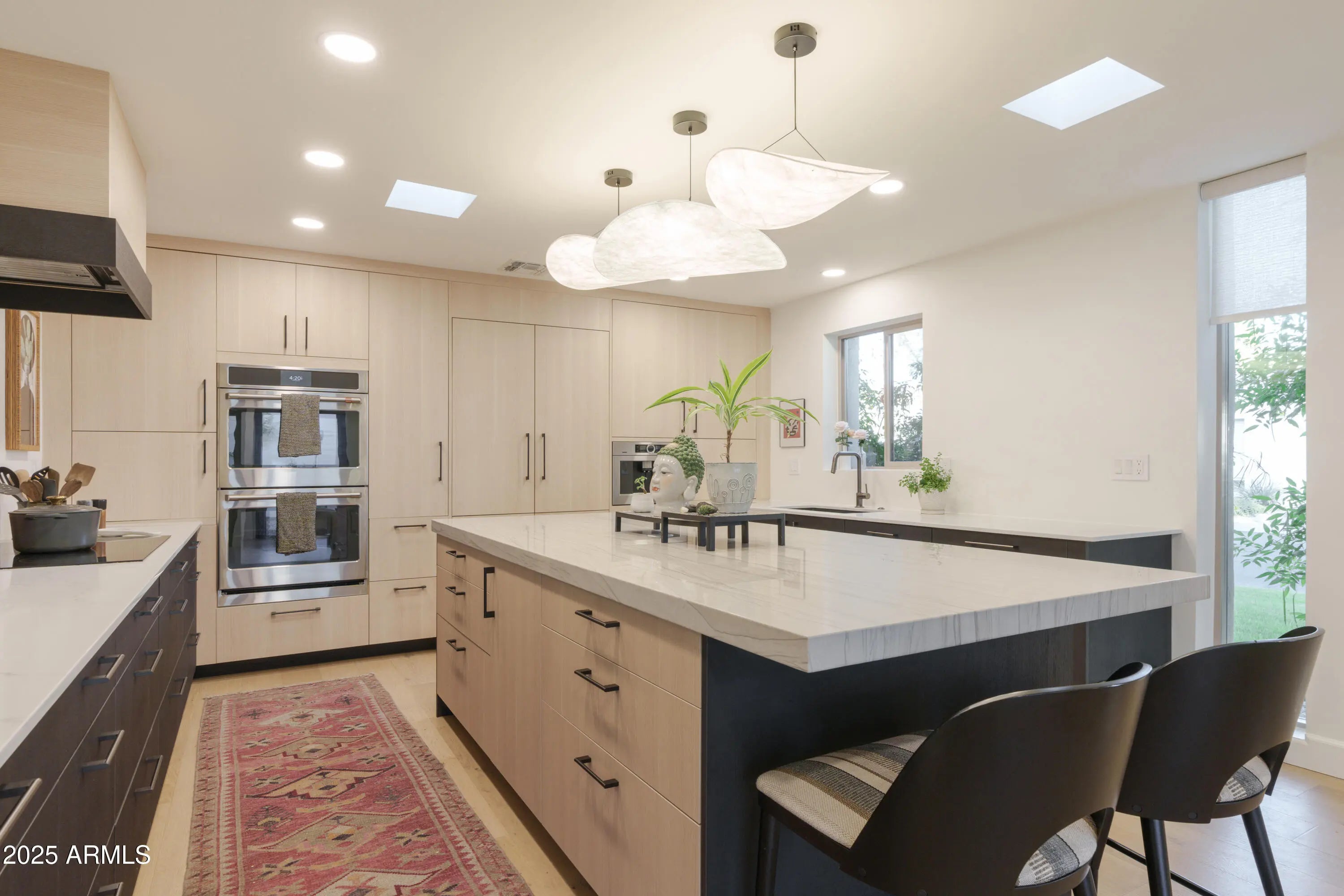 Photo of Listing #6952550