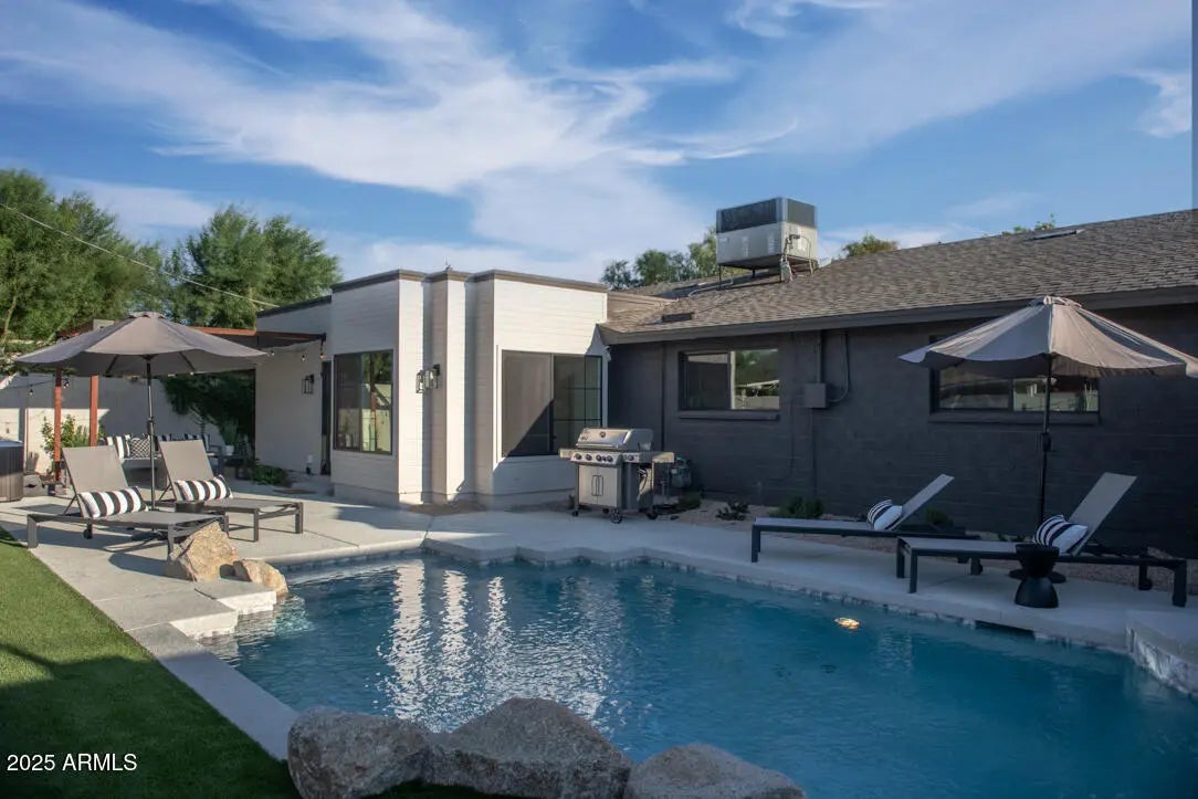 Photo of Listing #6953851