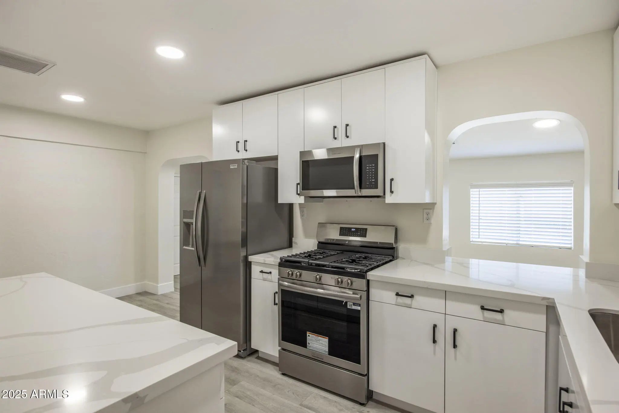 Photo of Listing #6957440