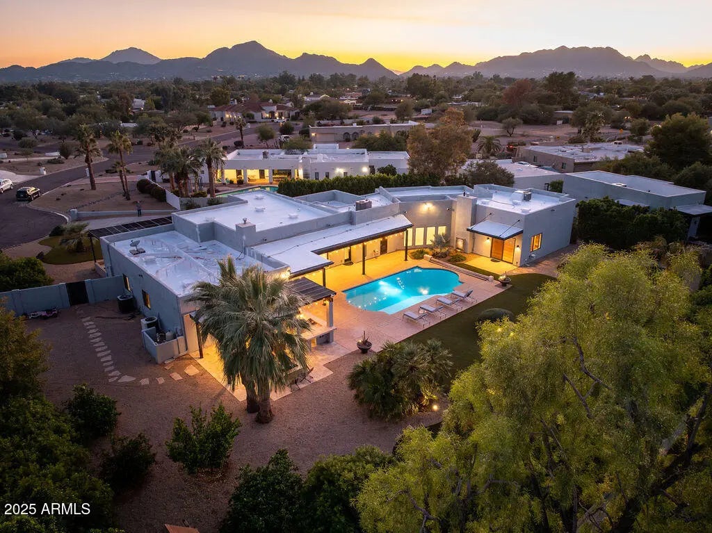 Photo of Listing #6952991