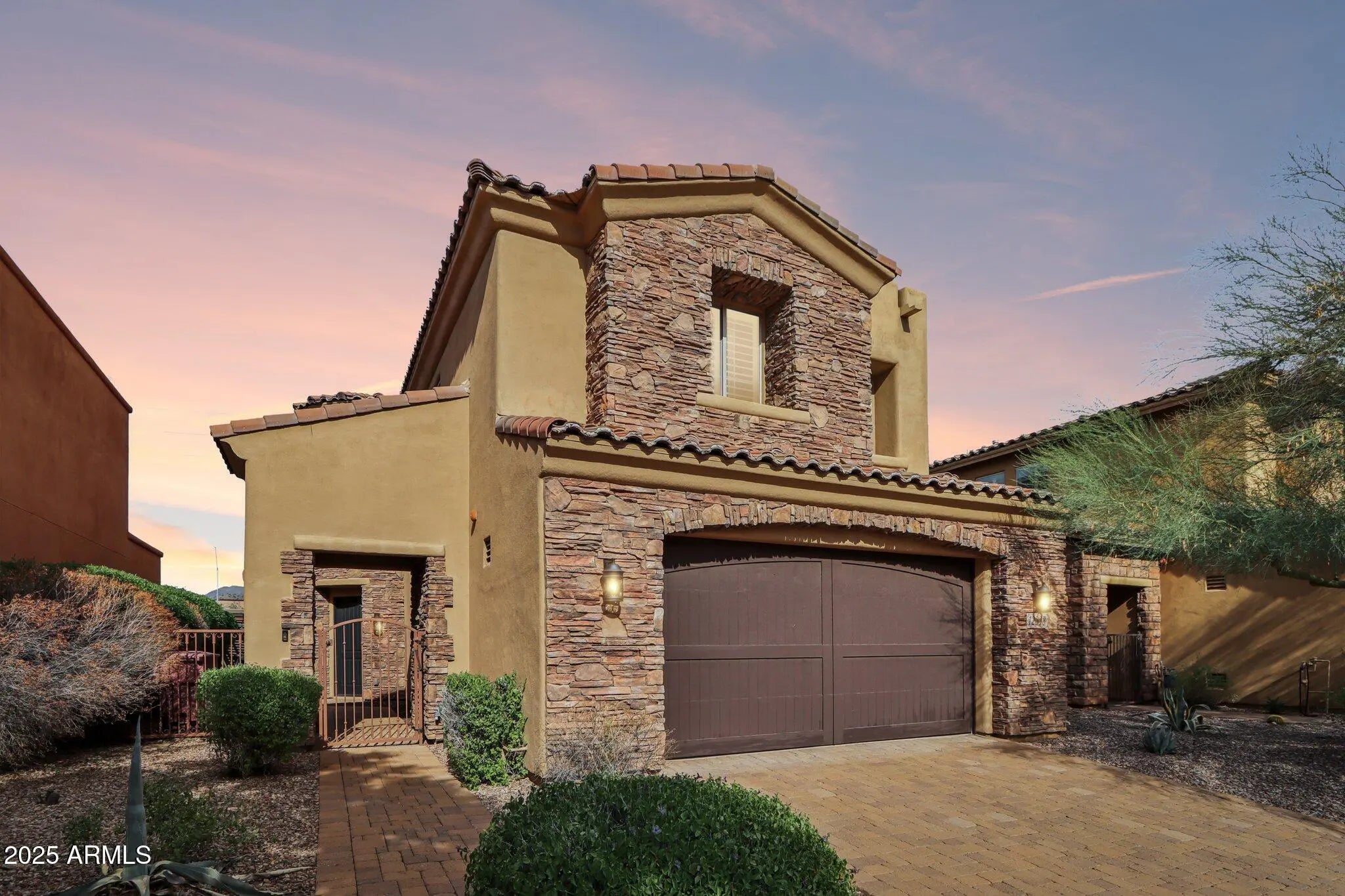 Photo of Listing #6953124