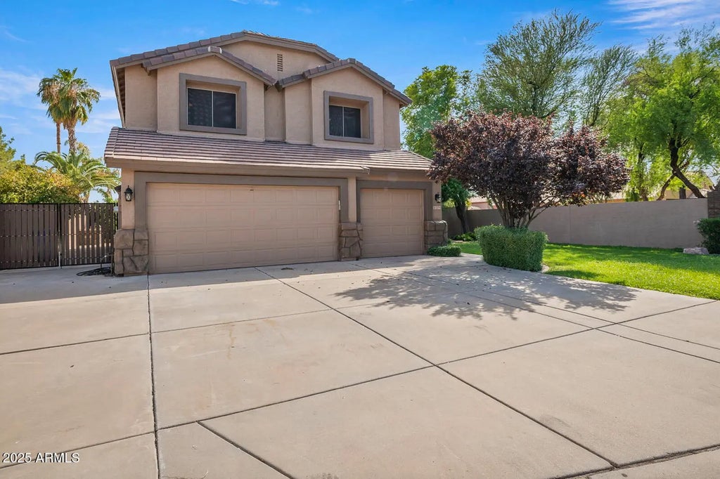 3279 E Oriole Drive, Gilbert
