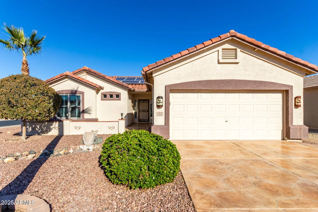 1410 E County Down Drive, Chandler