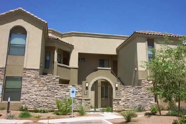 Photo of Listing #6952756