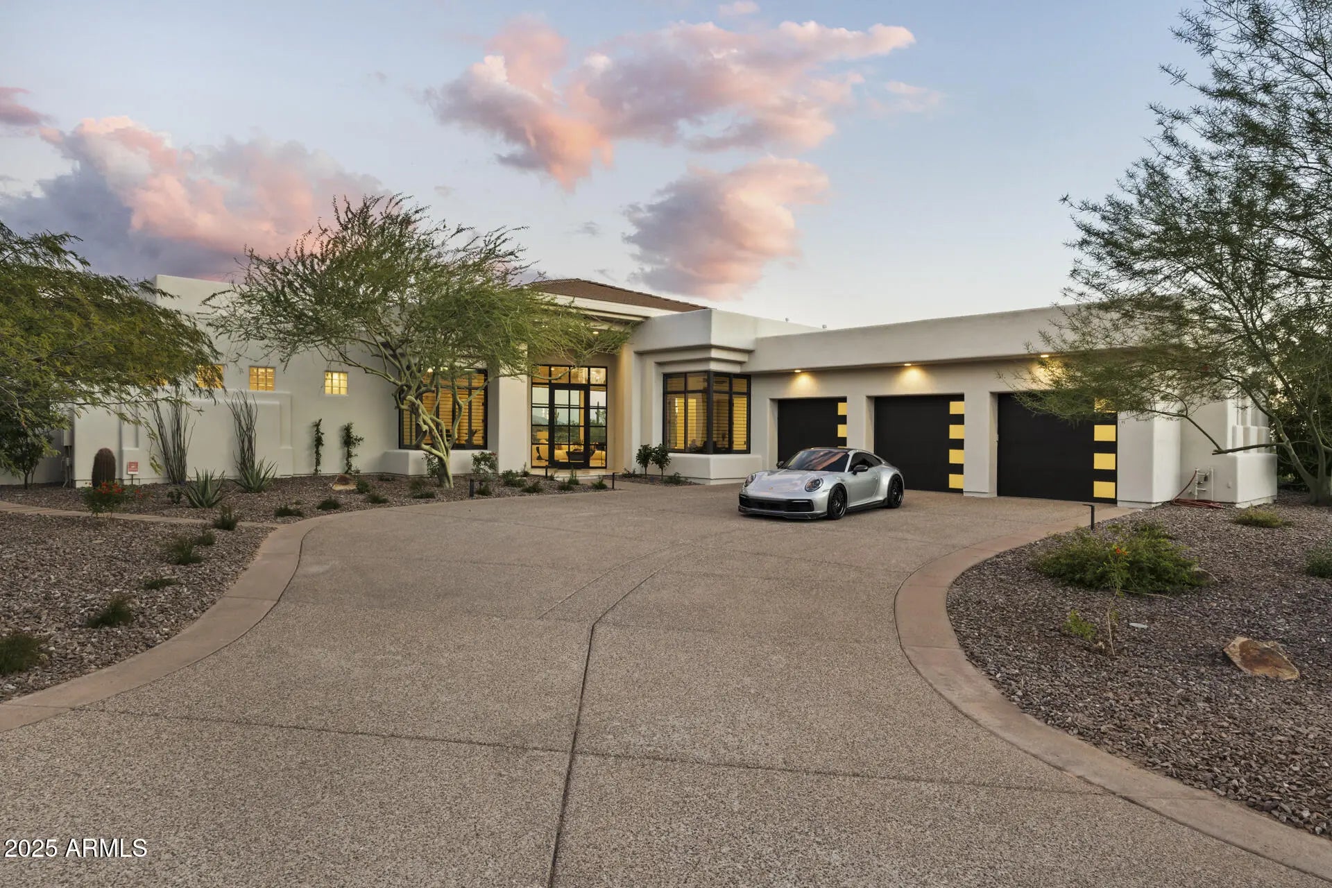 Photo of Listing #6954823