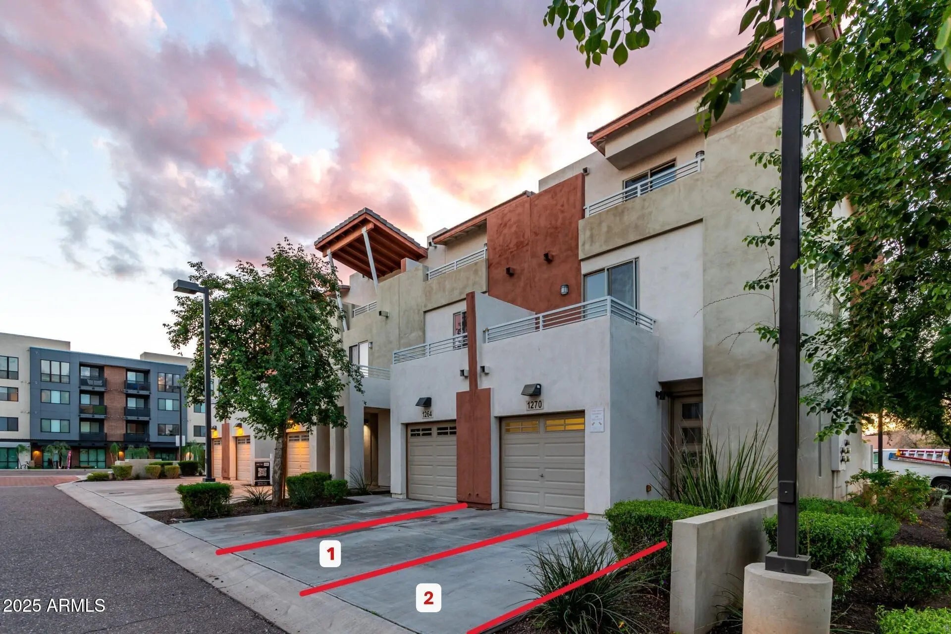 Photo of Listing #6953270