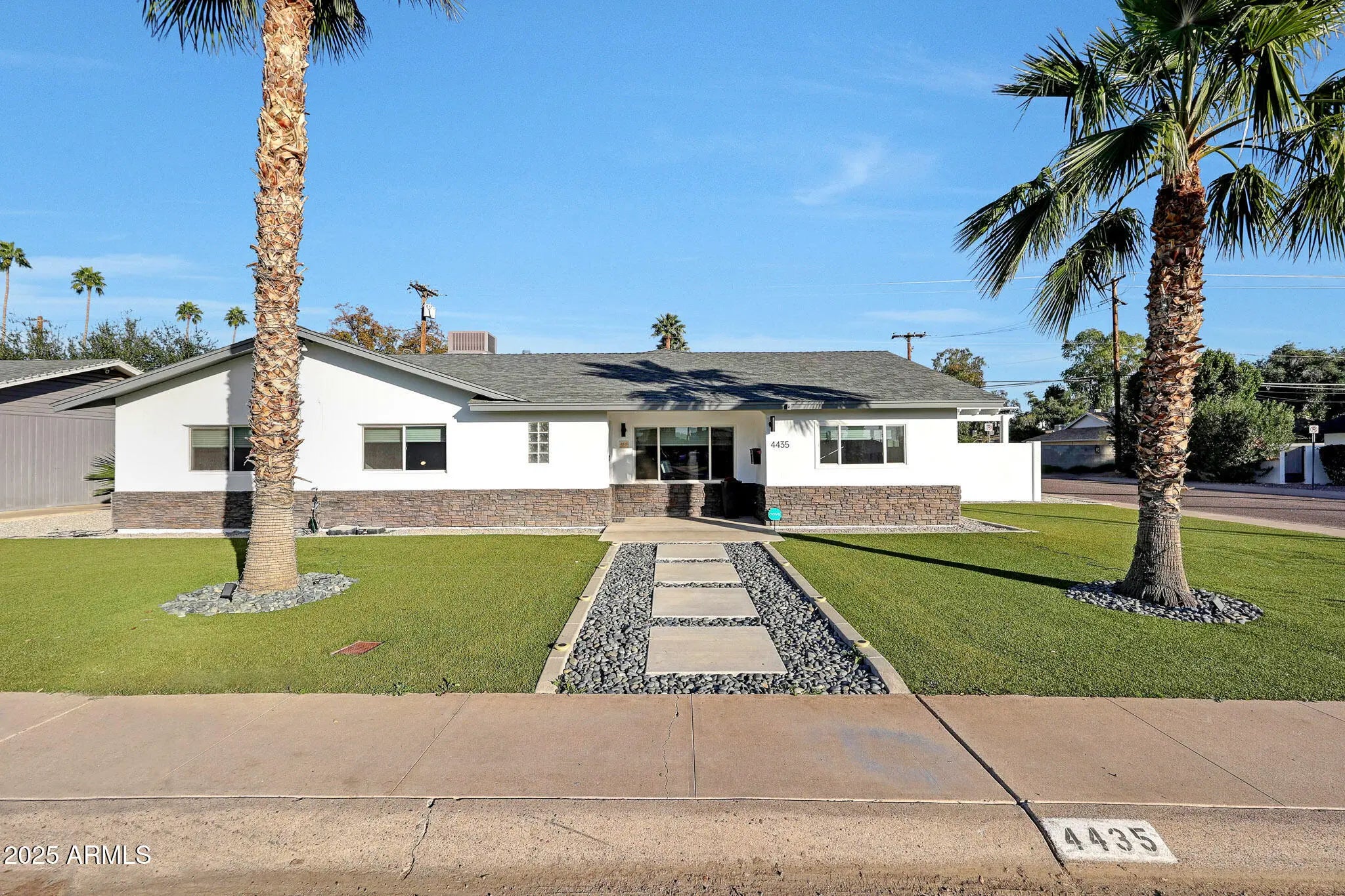 Photo of Listing #6954165