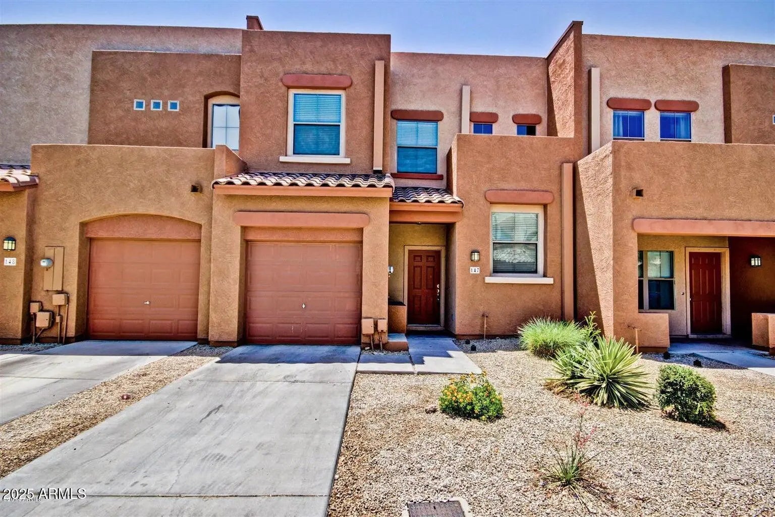 Photo of Listing #6953030