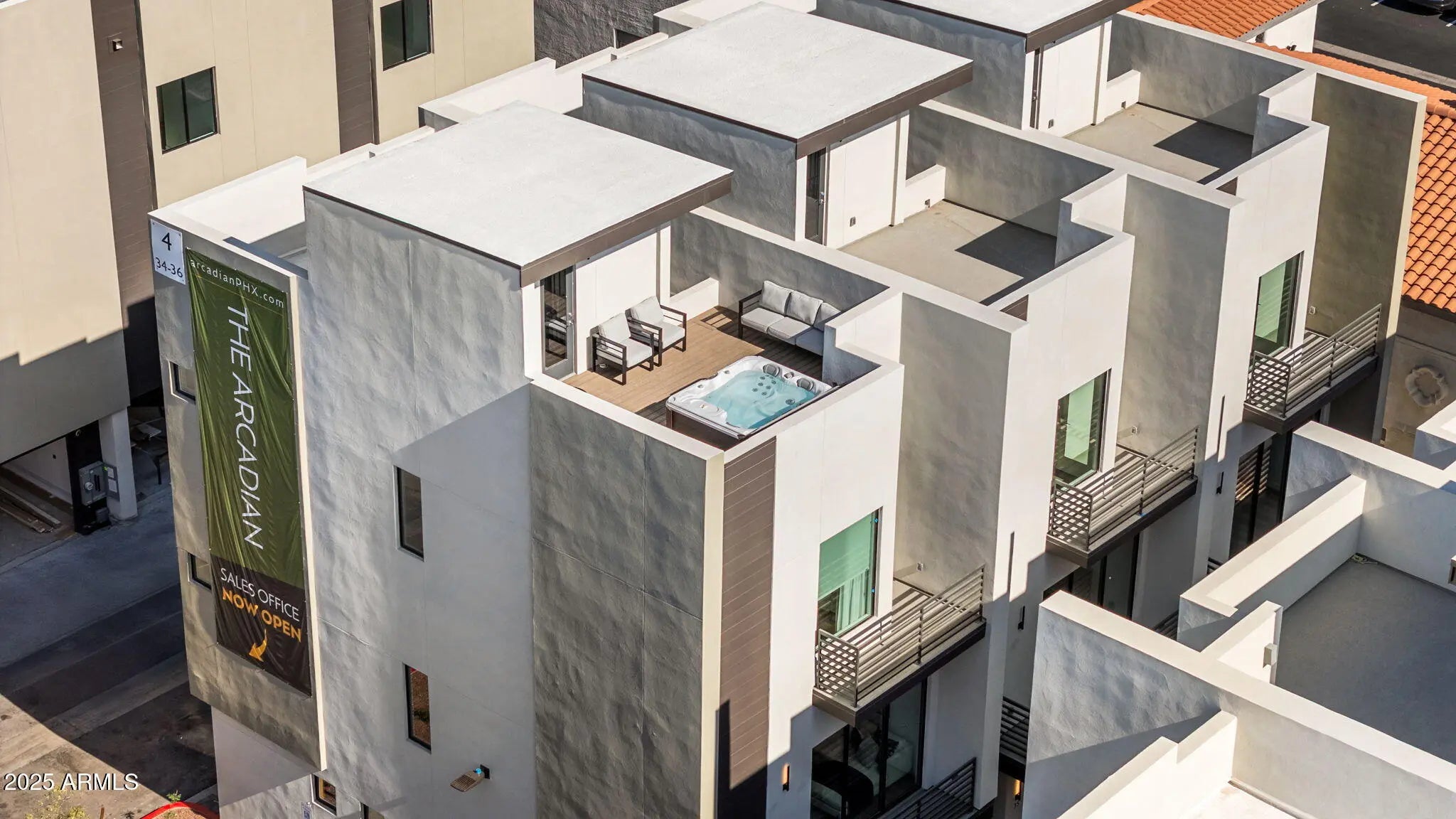 Photo of Listing #6953100