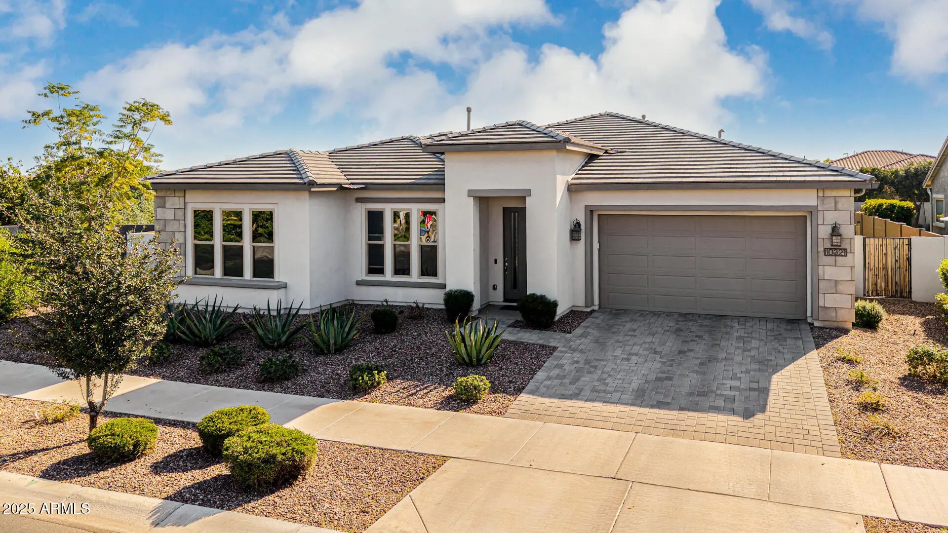 Photo of Listing #6954473