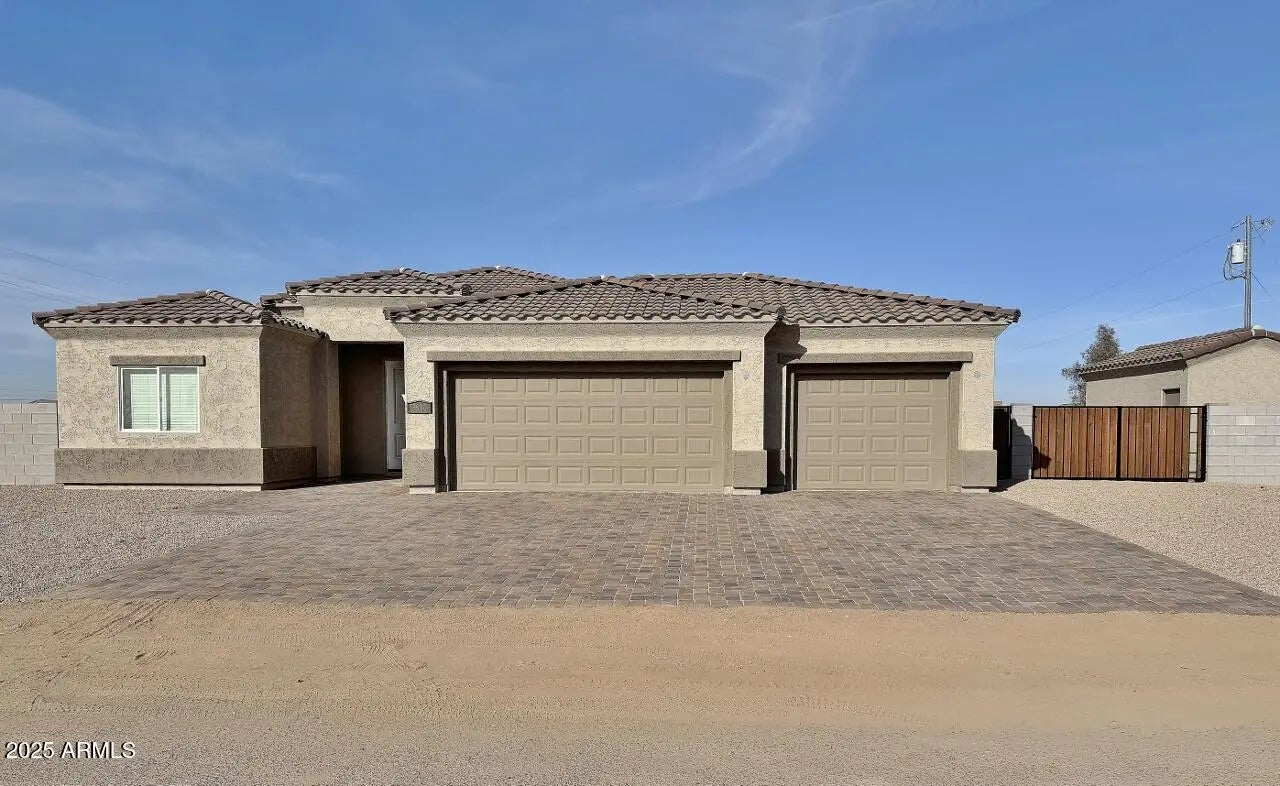 Photo of Listing #6955560